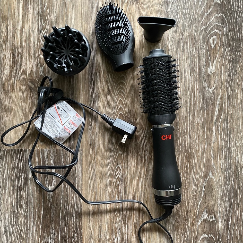 Chi Volumizer 4 in 1 Blowout Brush